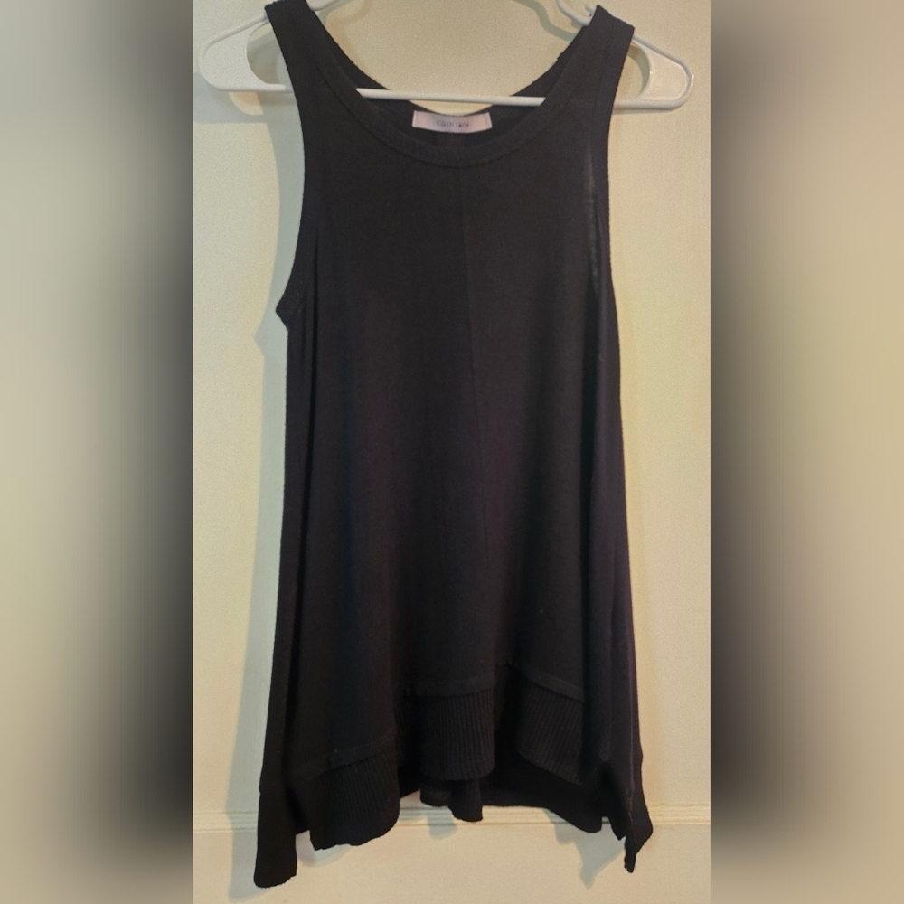 Coin 1804 | Women’s Sleeveless Button Back Knit Tank Top | Size: S | Black - Picture 6 of 12